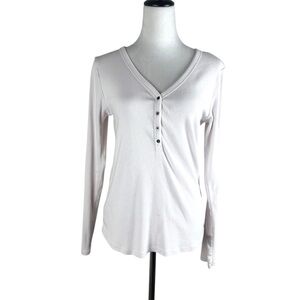 Abercrombie & Fitch L Henley Long‎ Sleeve Ribbed Knit Button Top in Light Pink